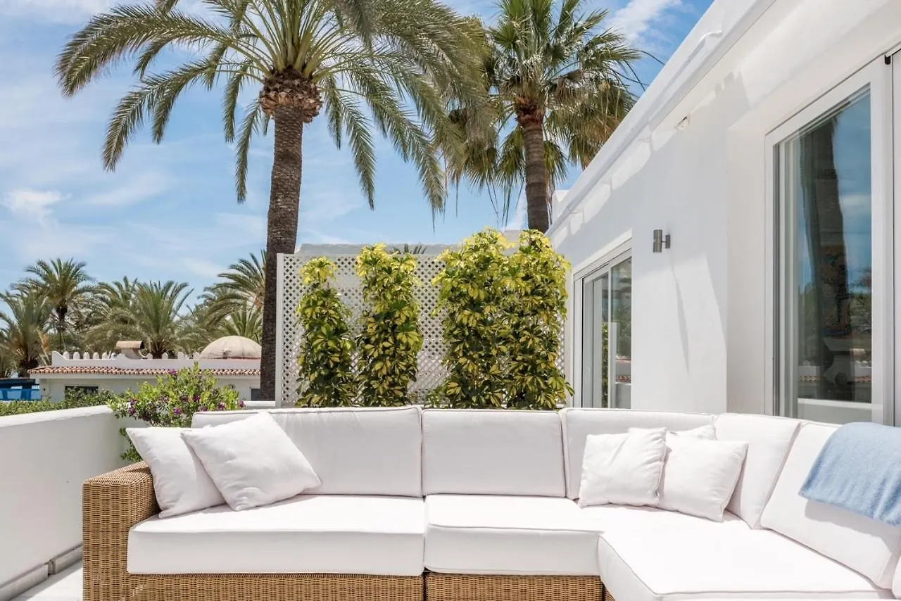 Oasis Beachfront Golden Mile Marbella Spagna