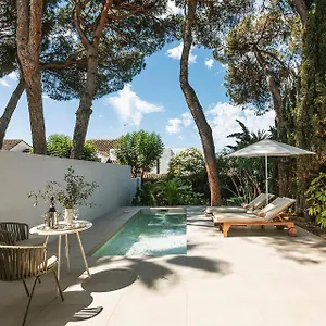  Villa Anfitrion &