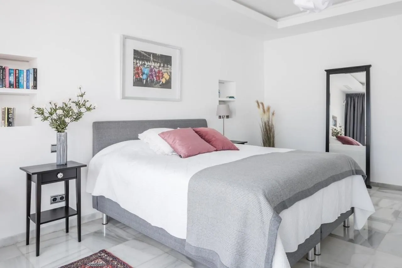 Holiday home Oasis Beachfront Golden Mile Marbella