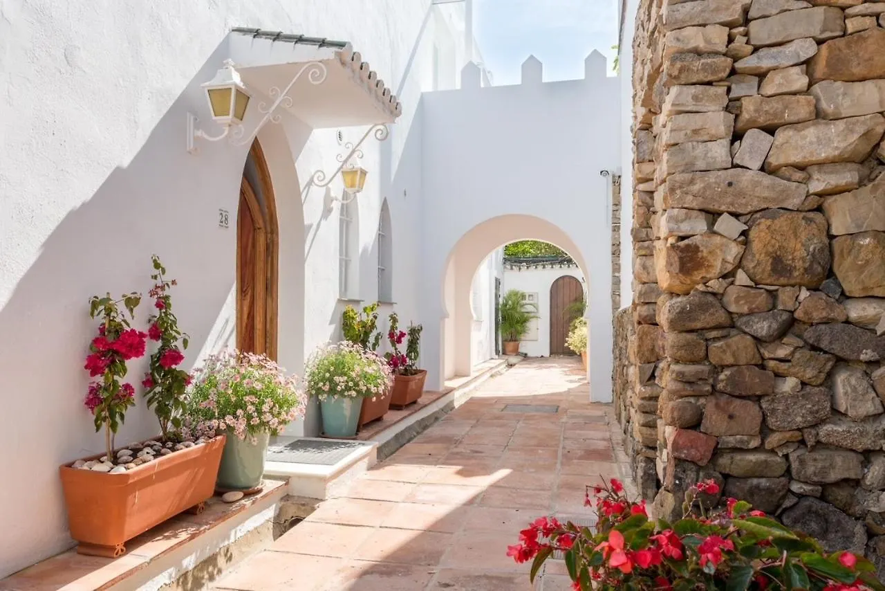 Oasis Beachfront Golden Mile Marbella Holiday home