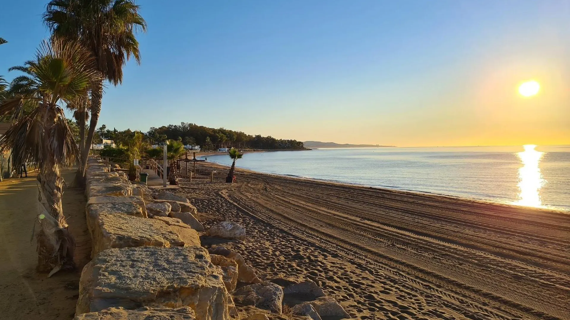 Holiday home Oasis Beachfront Golden Mile Marbella